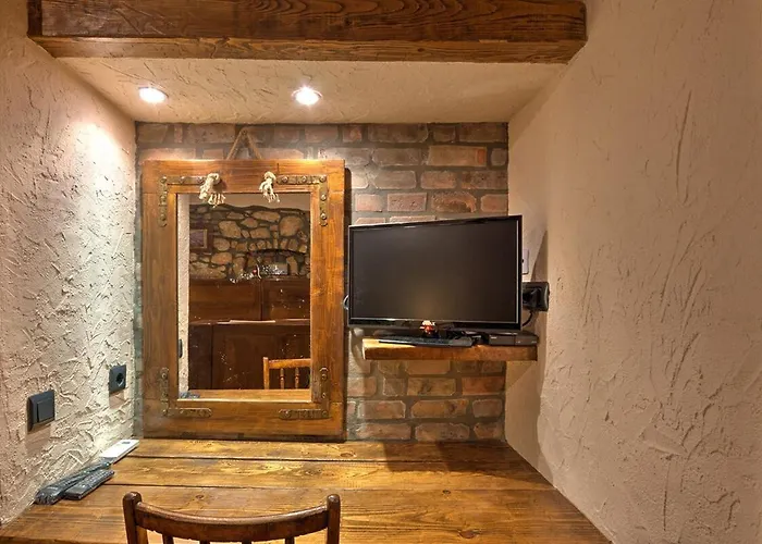 Annemaria 别墅 Veli Dol