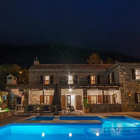 Annemaria Villa Veli Dol